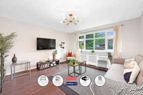 4-Bedroom House Short Term Rental & Flexible Renting Greenwich With Free Wi-Fi, Parking & Garden